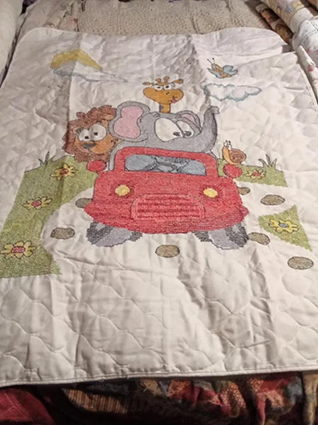 Jungle Babies On A Drive Baby Quilt